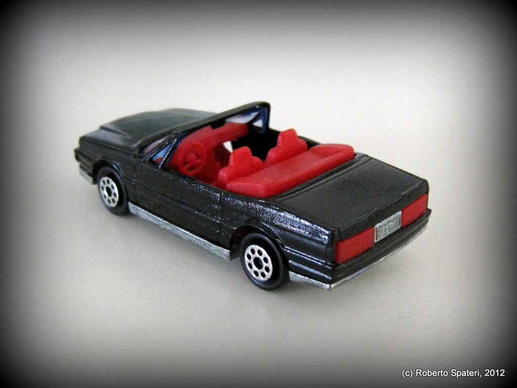 Majorette Cadillac Allante (n.253)